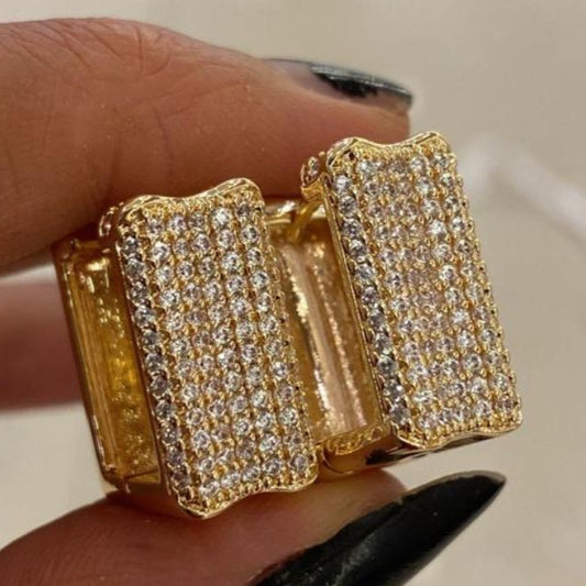 Square Earring with Zirconia 18 Gold Plated