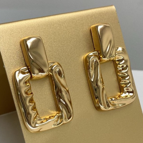 Gold plated square earring